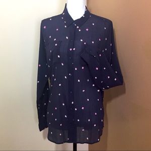 Eddie Bauer | Classic Fit Long Sleeve Shirt
Size: Large